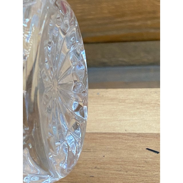 Art Deco Ice Bucket in Molded Crystal and Gilt Brass, 1920 For Sale - Image 10 of 11