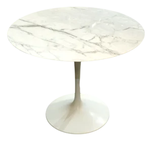 Tulip Dining Table by Eero Saarinen for Knoll, 1957