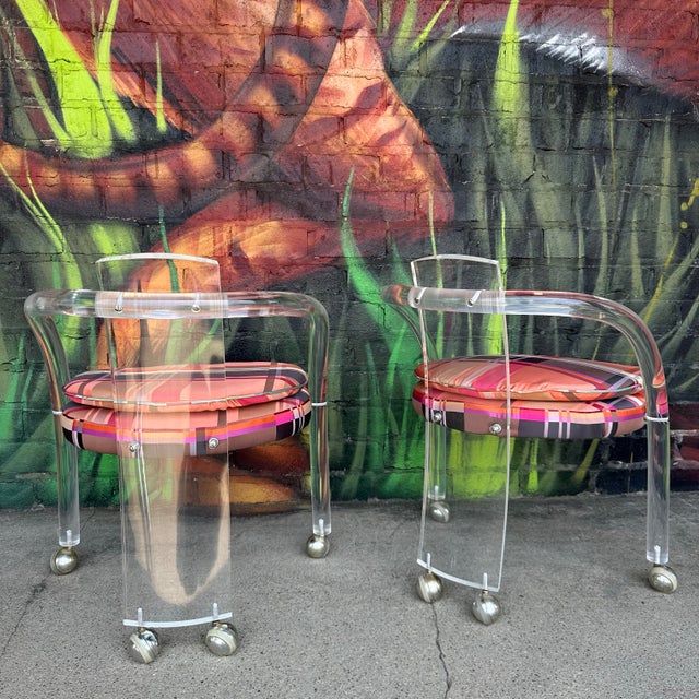 Charles Hollis Jones Lucite Dining Set by Charles Hollis Jones Mid-Century Modern For Sale - Image 4 of 12