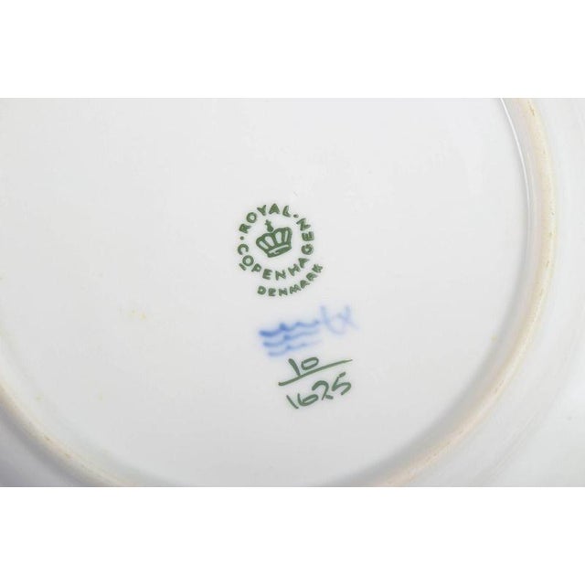 Curved Porcelain Blue Flower Salad Plates from Royal Copenhagen, 1960s, Set of 6 For Sale - Image 4 of 5