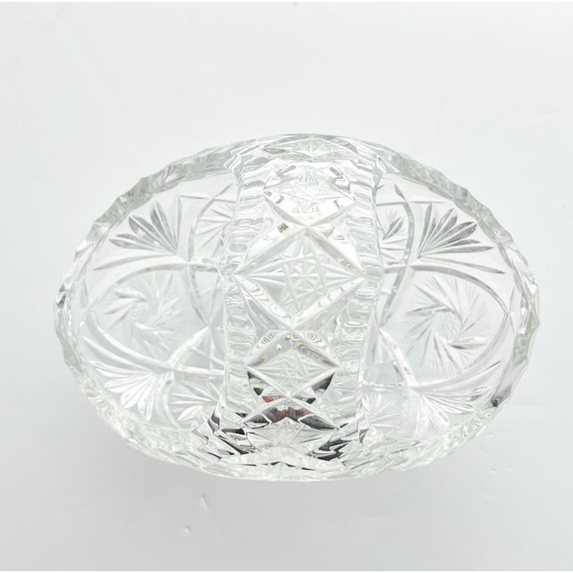 1960s Vintage Crystal Basket Bowl W/Handle 6” Pinwheel & Fan Cuts For Sale In Dallas - Image 6 of 9