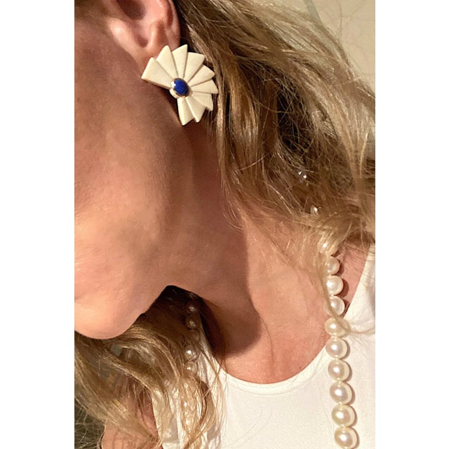 Art Deco 14kt Gold and Blue Lapis Earrings, Pair, Circa 1980s 1990s For Sale - Image 4 of 7