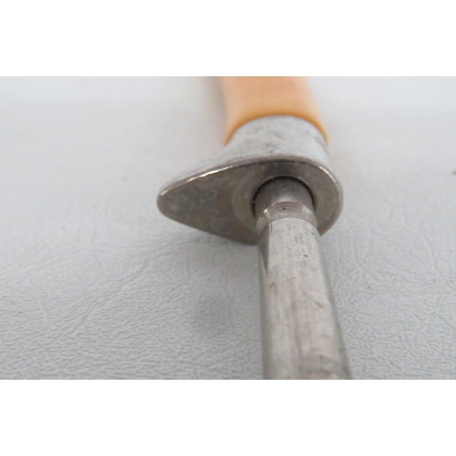 Knife Sharpening Steel Rod Mid Century Style Butterscotch Bakelite Handle 5100b For Sale - Image 4 of 10