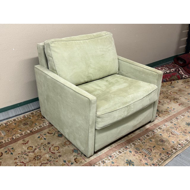 2020s American Leather Bentley Sleeper Chair For Sale - Image 5 of 12