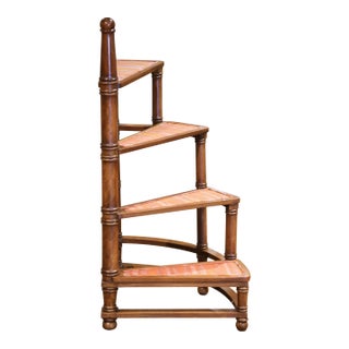 Mid-Century French Louis XIII Carved Walnut Spiral Library Four-Step Ladder For Sale