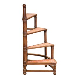 Example of Ladders & Stairs