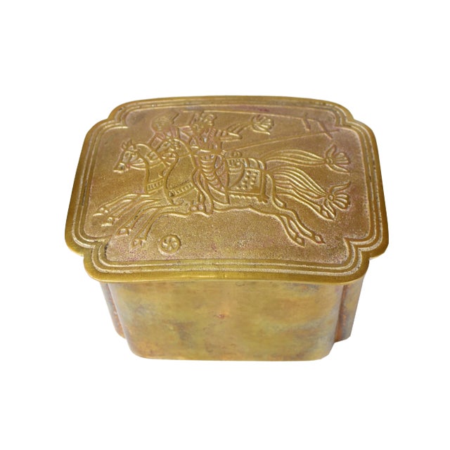 Vintage Polo Game Design Solid Brass Hand Hammered Trinket Accessories Box For Sale