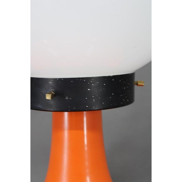 Italian Space Age Lacquered Metal Table Lamp with Milk Glass, 1970s For Sale - Image 3 of 10