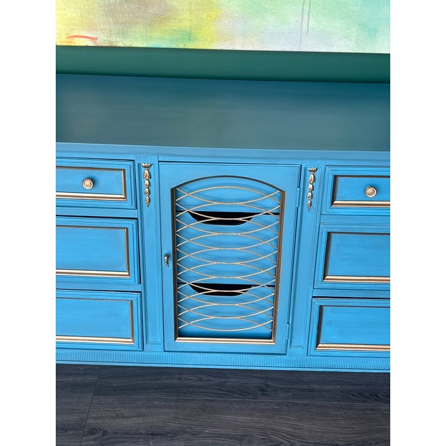 Wood Late 20th Century Mid-Century Neoclassical Style Sky Blue Dresser For Sale - Image 7 of 14