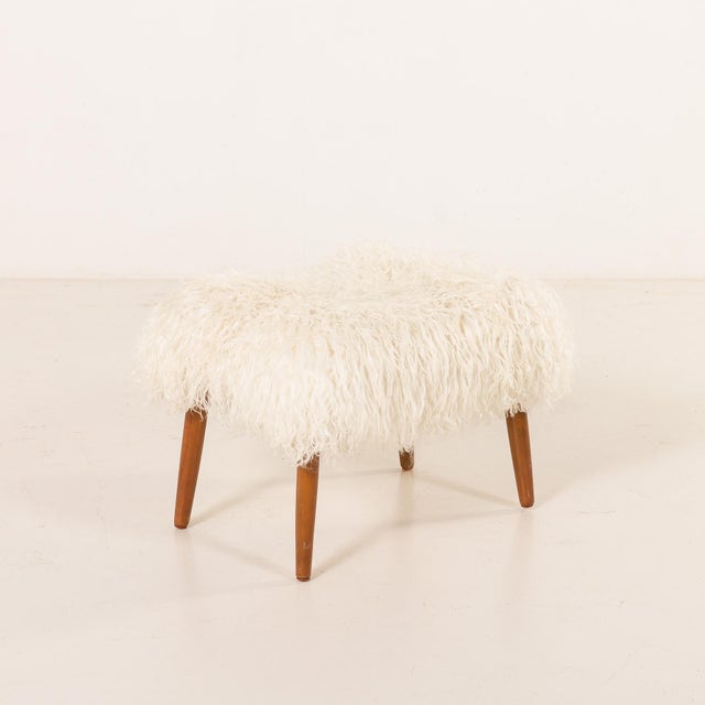 Mid-Century Modern Scandinavian Ottoman in Long Hair Sheepskin, 1970s For Sale - Image 11 of 11