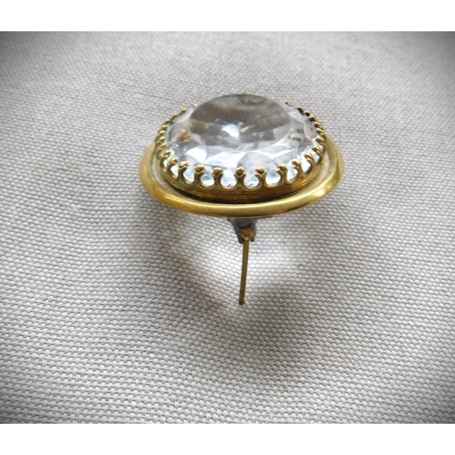 Antique Art Deco Faceted Crystal Oval Brooch Pin With Gold High Pronged Bezel For Sale - Image 9 of 13