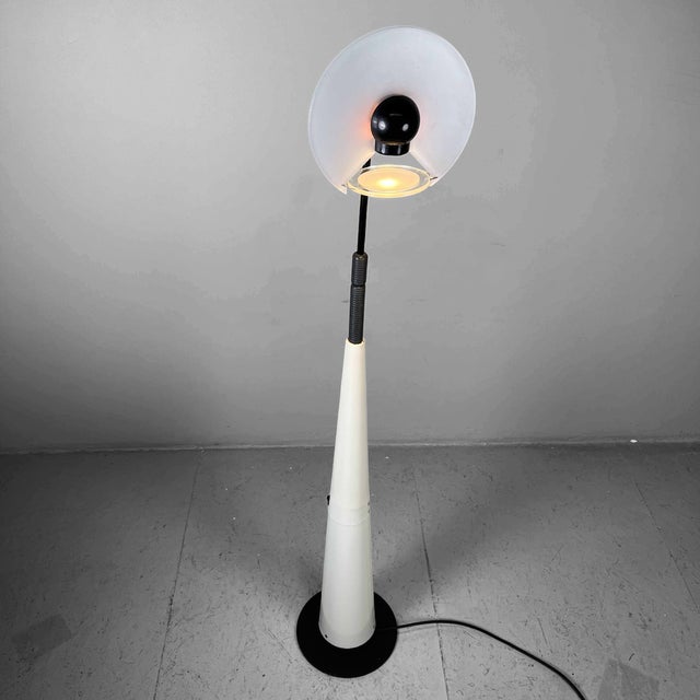 Vintage Italian Floor Lamp by Giuseppe Ramella for Arteluce, 1980s For Sale - Image 17 of 18