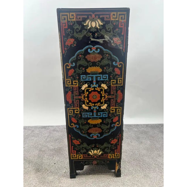 1950s Vintage Asian Black Lacquered Cabinet or Chest With Hand-Painted Floral Motif For Sale - Image 5 of 14