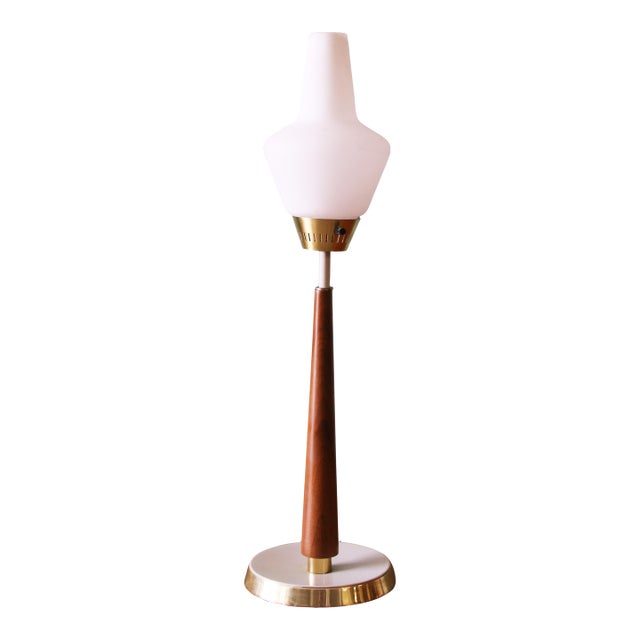 Vintage Gerald Thurston for Lightolier Scandia Brass Milk Glass Table Lamp For Sale