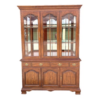 Drexel Heritage Coventry Manor China Hutch For Sale