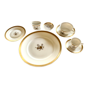 1960s Royal Copenhagen, Denmark Golden Clover Liselund Botanical Fine Porcelain China Set-