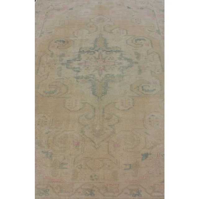 Vintage Oushak Rug From Turkey With Muted Colors and Floral Medallion For Sale In Atlanta - Image 6 of 11