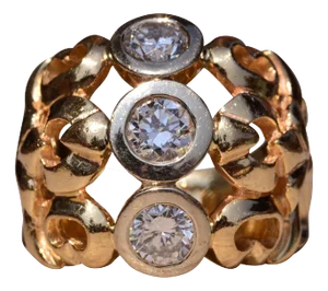 The Trifecta: Outstanding Three Diamond Ring in Yellow Gold