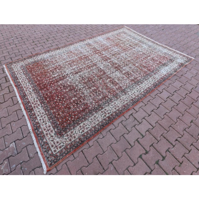 Art Deco 1950s Vintage Chinese Hand Knotted Red Floral Desing Oushak Area Rug For Sale - Image 3 of 13