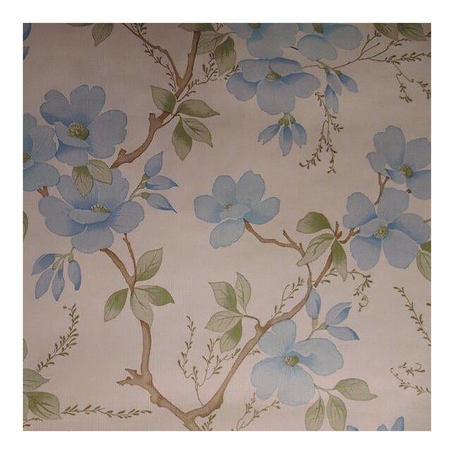 1970s Vintage Blue Flower Motif Wallpaper For Sale