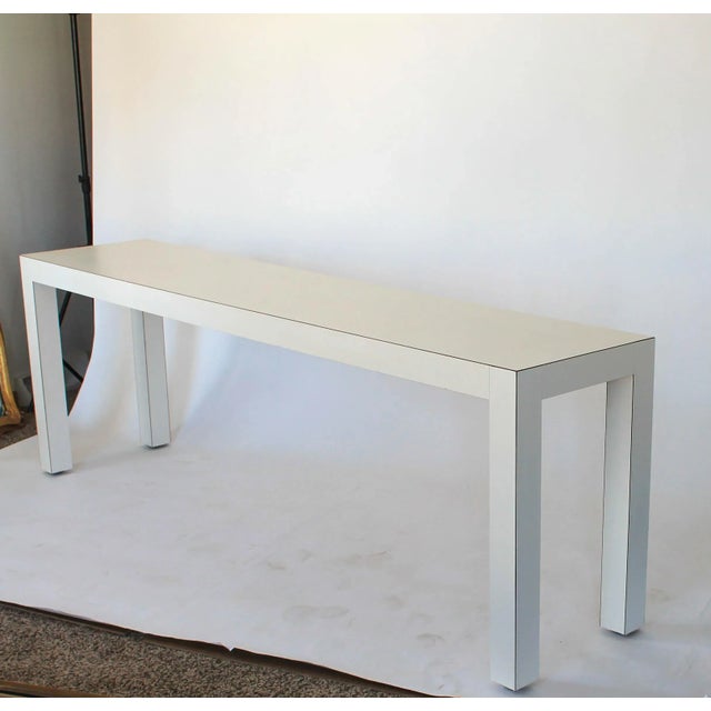 1970's Mid Century Modern Parsons Table Console or Desk For Sale - Image 4 of 12