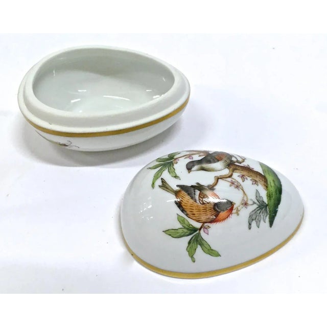 Illustration Vintage Herend Wildbird & Butterfly Egg Style Box For Sale - Image 3 of 4