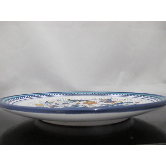 Early 20th Century Italian Deruta Ricco Renaissance Style 12" Maiolica Pottery Decorative Wall Plate For Sale - Image 5 of 8