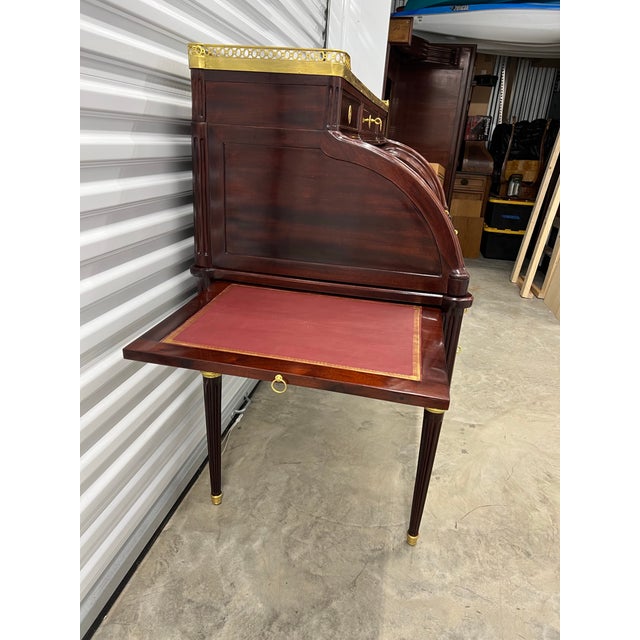 French 18 Century Louis XVI Mahogany Cylinder Desk For Sale - Image 3 of 8
