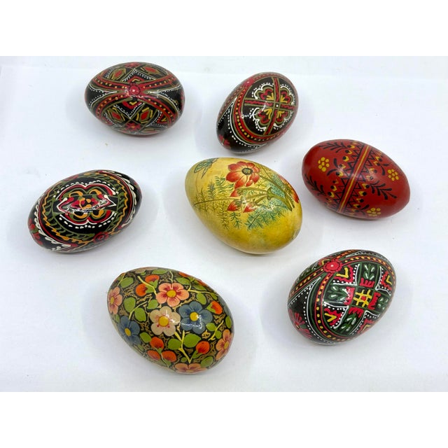 Vintage Folk Art Hand Painted Wooden Easter Eggs- A Set of 7 For Sale - Image 4 of 7