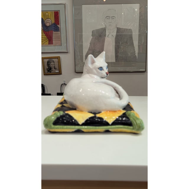 1960s Ceramic Cat on Harlequin Pillow | 1970s Italian For Sale - Image 5 of 9