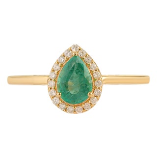 18k Gold Natural Pear Cut Emerald and Diamond Halo Engagement Ring Size 4 For Sale