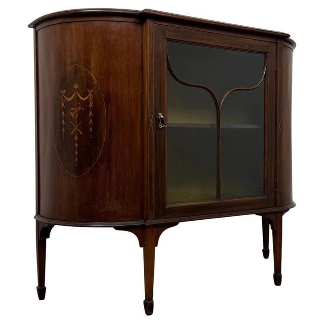 Early 20th Century English Edwardian Inlaid Mahogany Display Cabinet Vitrine For Sale - Image 4 of 11