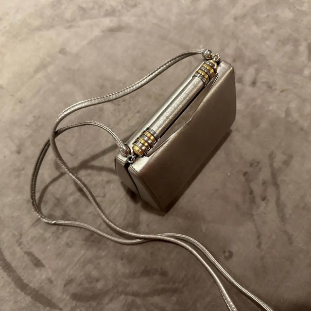 1960s Mid-Century Gray Leather Italian Minaudière Bag by Rodo For Sale - Image 12 of 14