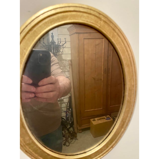 Hollywood Regency Pair of Vintage Gilt Oval Mirrors For Sale - Image 3 of 11