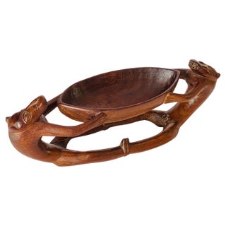 Vide Poche Sculpture in Wood Animals Holding Bowl, 1960s For Sale