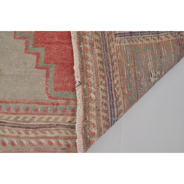 Terra Cotta 1950s Multicolour Oushak Anatolian Rug For Sale - Image 8 of 10