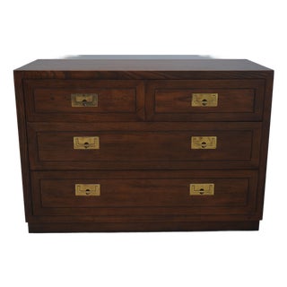 Henredon Campaign Style Oak 2 Over 2 Drawer Chest For Sale