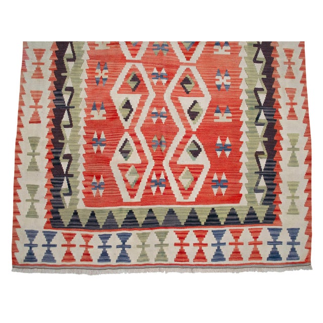 Rose Vintage Handwoven Turkish Oushak Kilim Flat Weave Rug Boho Farmhouse Decor - 4′5″ × 7′8″ For Sale - Image 8 of 14