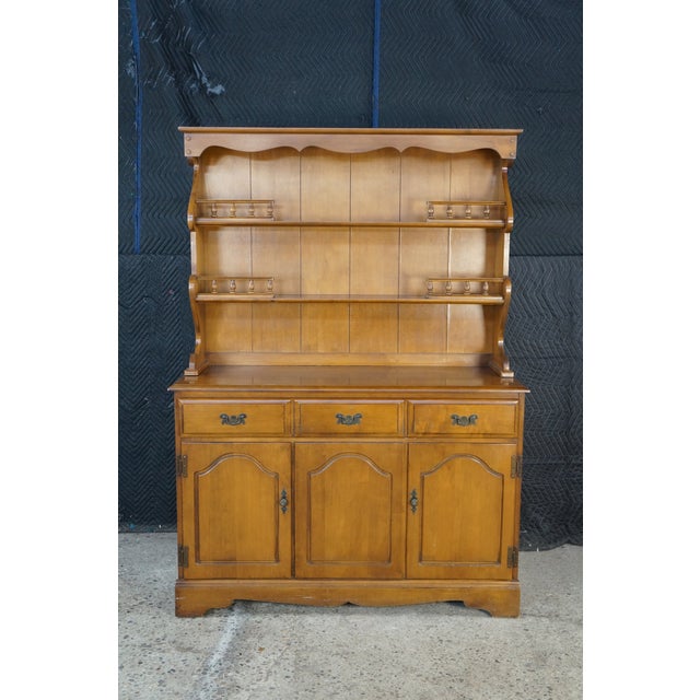 1990s 1990s Nathan Hale Maple Early American Colonial Revival China Cabinet Hutch 67" For Sale - Image 5 of 18