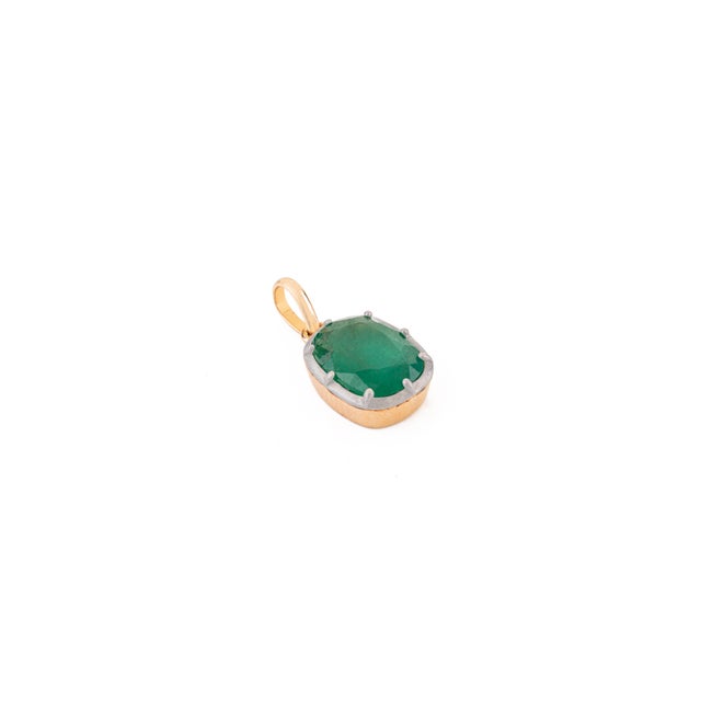 Contemporary 20th Century Rhodium Finish Emerald Georgian Pendant in 14k Solid Gold For Sale - Image 3 of 13