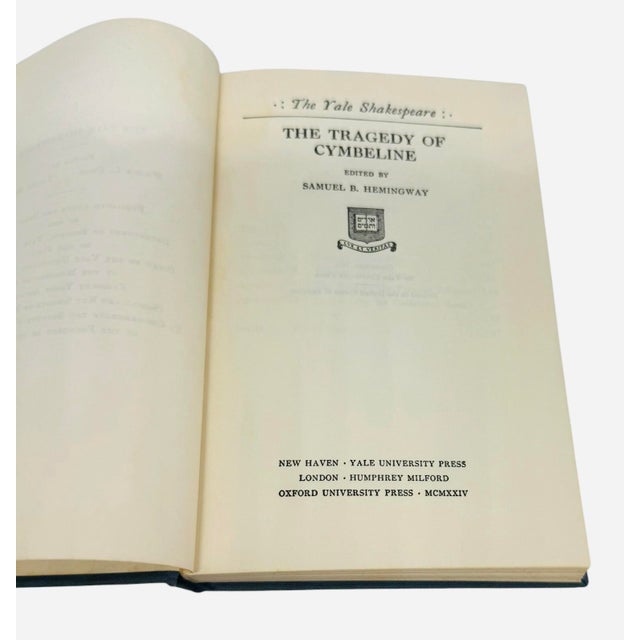 Early 20th Century The Yale Shakespeare: 4-Volume Collection — Cymbeline; Henry V; Henry Vi, Pt. Ii; Merry Wives For Sale - Image 4 of 12