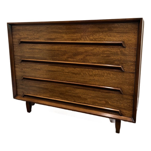 Milo Baughman for Drexel Perspective Mid-Century Modern Dresser For Sale