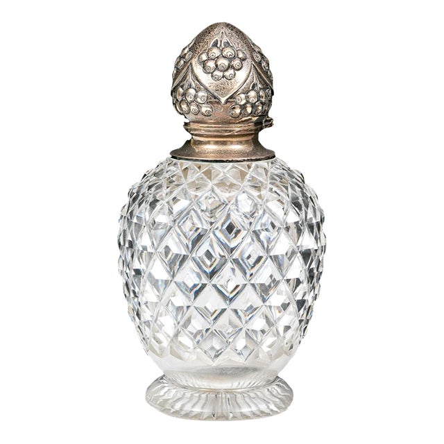 Victorian John Grinsell and Sons Sterling Silver Mounted Crystal Scent Bottle For Sale