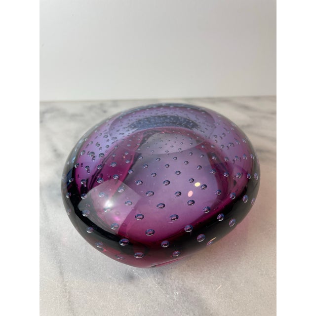 Glass Vintage Murano “Bullicante” Controlled Bubble Art Glass Ashtray Attributed to Seguso, 1950s–1960s For Sale - Image 7 of 10