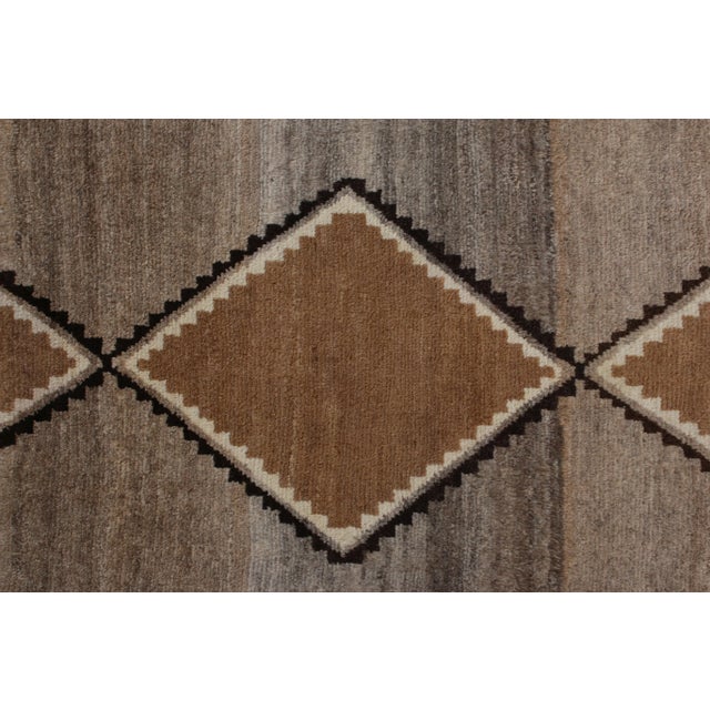 1950s Hand-Knotted Vintage Gabbeh Rug - Mid-Century Medallion Style Persian Rug Design For Sale - Image 5 of 6