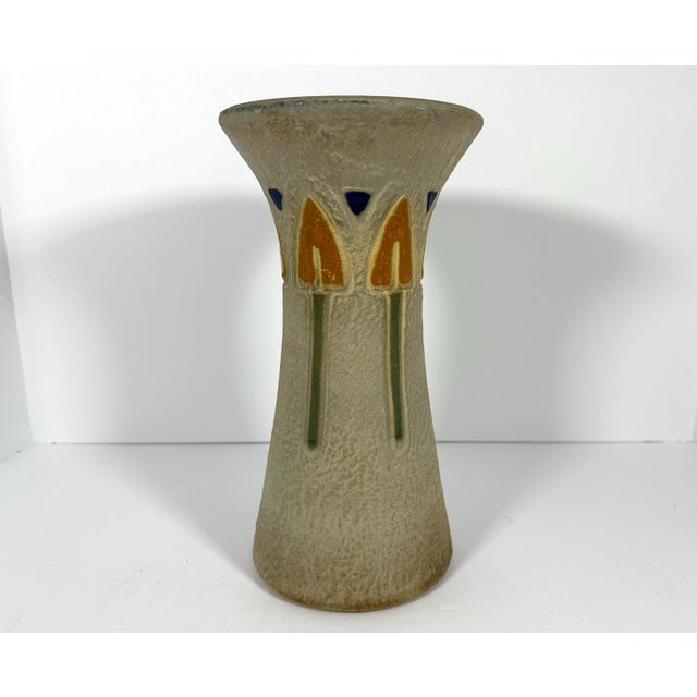Roseville Pottery Mostique Vase, 10" Tall, c. 1915 For Sale - Image 6 of 10
