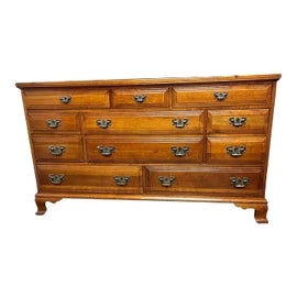 Example of Davis Cabinet Company Standard Dressers