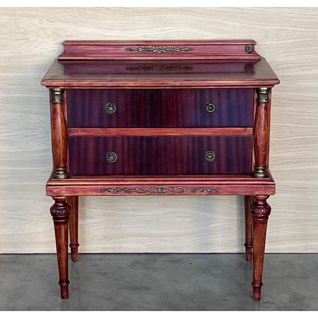 20th Century Pair of French Raspberry Red Wooden Two drawers Nightstands For Sale - Image 17 of 18