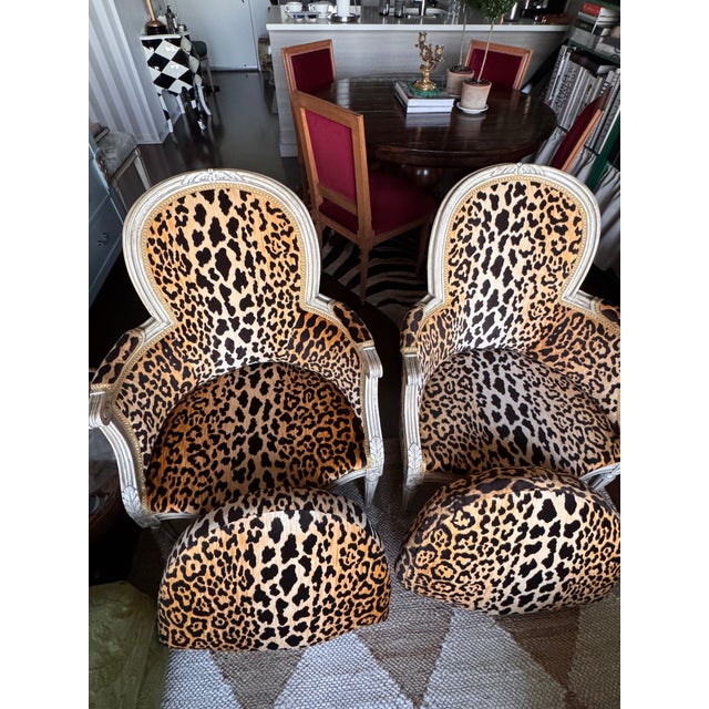 Vintage Louis XVI Bergere Chairs in Velvet Leopard For Sale In New York - Image 6 of 6