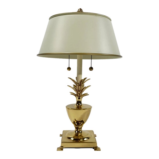 Vintage Bombay Brass Pineapple Table Lamp W/ Tole Shade For Sale